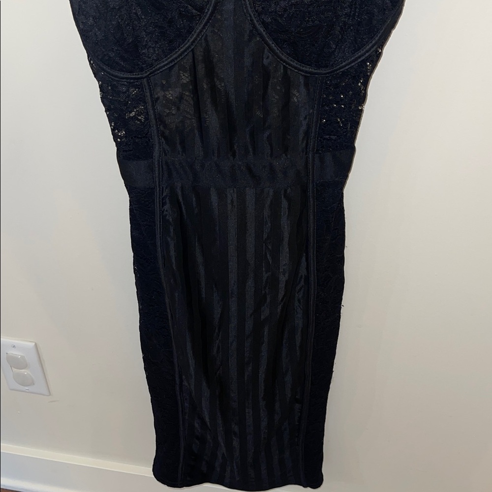 4 for $40 - PrettyLittleThing Black Lace Dress - Picture 3 of 14